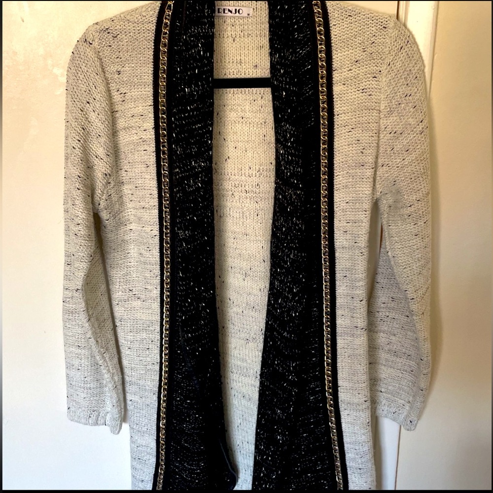 VICI classy mid length sweater